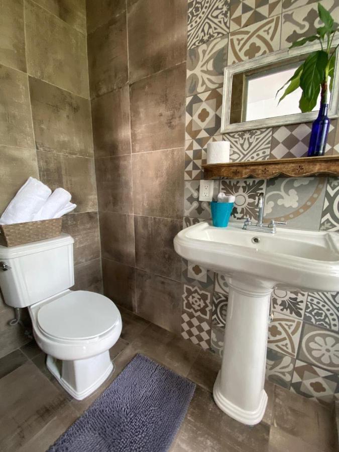 La Casa Del Barrio Hotel Monterrey Ngoại thất bức ảnh