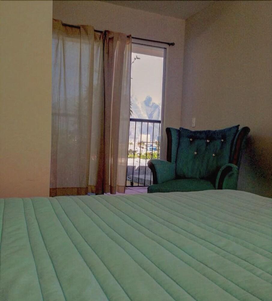 La Casa Del Barrio Hotel Monterrey Ngoại thất bức ảnh